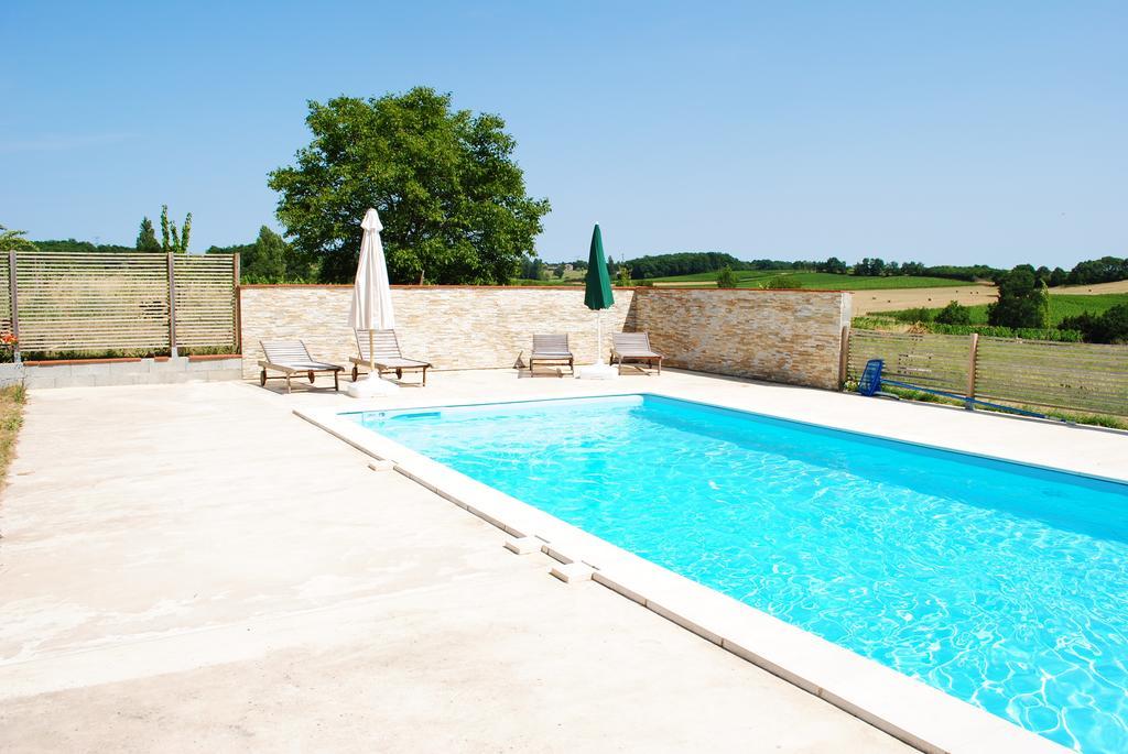 Les Foucauds Hotel Saint-Quentin-de-Caplong Eksteriør billede