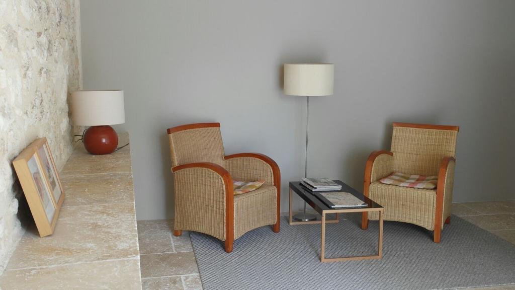 Les Foucauds Hotel Saint-Quentin-de-Caplong Eksteriør billede