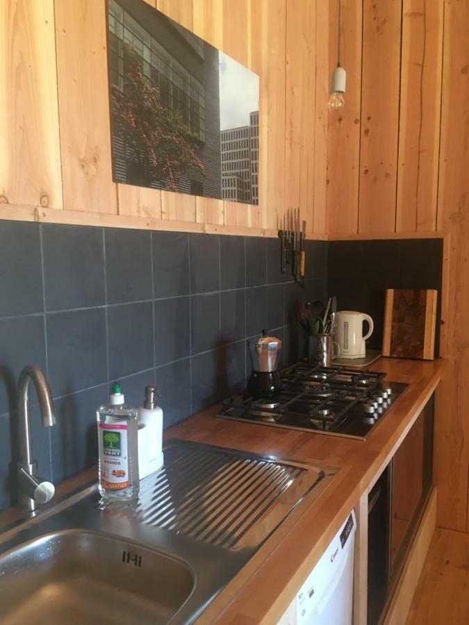 Les Foucauds Hotel Saint-Quentin-de-Caplong Eksteriør billede